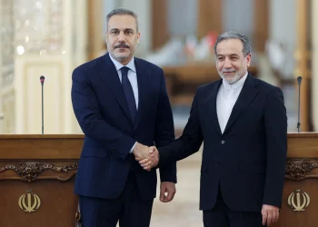 Fidan dhe Araghchi diskutojnë negociatat, Irani paralajmëron kundër veprimeve të ShBA-së