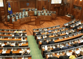 Lushtaku: PDK-ja mbetet në opozitë, përgjegjësia për institucionet i takon VV-së