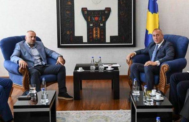 Feraj, për Kadrijajn: “Cilën veprimtari ta kujtojmë, atë që zgjati pak apo atë që po zgjat shumë?