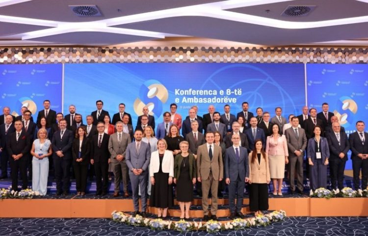 Në Prishtinë sot mbahet Konferenca e 9-të e Ambasadorëve të Kosovës
