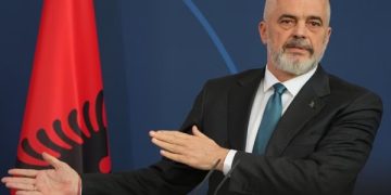 Rama i përgjigjet Beogradit: Serbia e humbi Kosovën, territori dhe burimet e saj nuk janë serbe