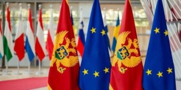 Analisti kroat: Vuçiq po përpiqet ta destabilizojë Podgoricën dhe ta frenojë rrugën e saj drejt BE-së