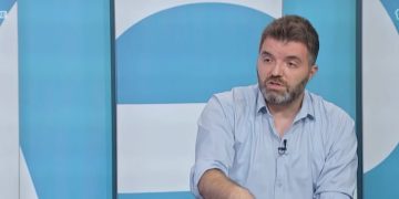 Sadiku: Albin Kurti është arrogant si Hashim Thaçi, ky fakt do t’i hakmerret