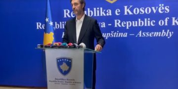 Edhe PDK-ja refuzon takimin me Haxhiun, Ismaili: Është tentativë manipulimi
