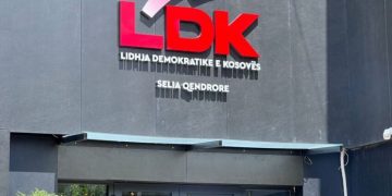 Dorëheqje brenda LDK-së, aktivistja akuzon Jehona Lushakun