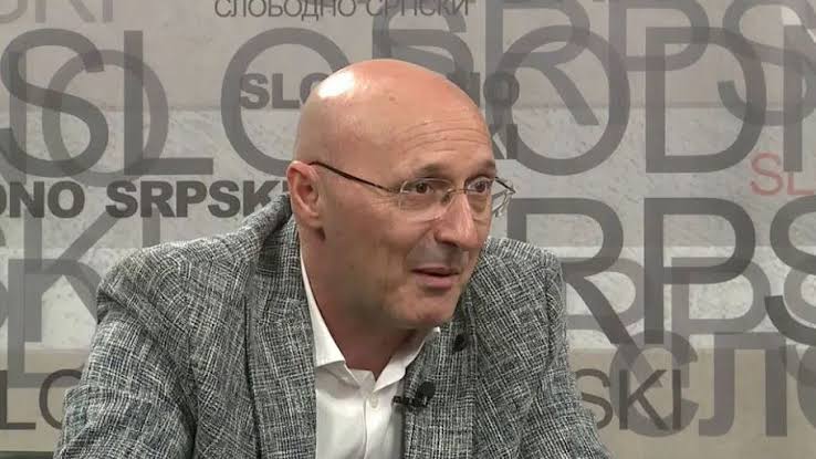 Aktakuza e Prokurorisë, Sheholli dhe raportet me Radoiçiqin