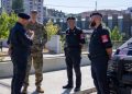 Shefi i Shtabit të KFOR-it viziton Mitrovicën: Prani e dukshme dhe forca të gatshme për reagim në veri