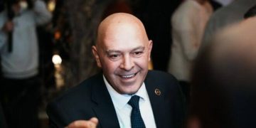 Gjini paralajmëron protesta, greva e bojkot nëse vazhdon bllokimi i Kuvendit
