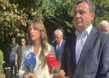 Haxhiu: Çështja e të zhdukurve mbetet kapitull i hapur, Serbia t’i hapë arkivat