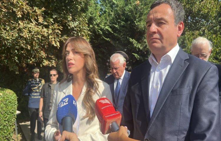 Haxhiu: Çështja e të zhdukurve mbetet kapitull i hapur, Serbia t’i hapë arkivat