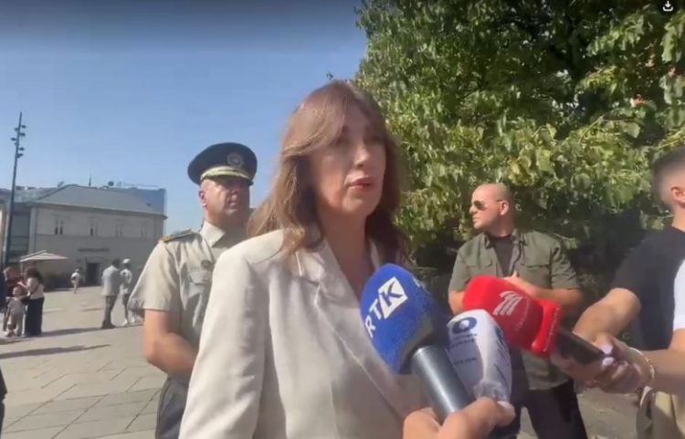 Haxhiu: Uroj që marrëveshja Kurti-Abdixhiku të përmbyllet sa më parë