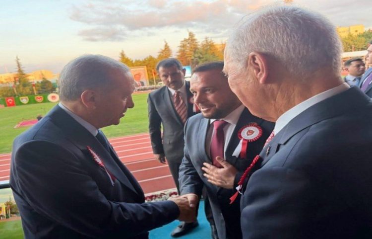 Maqedonci takohet me presidentin Erdogan në Turqi