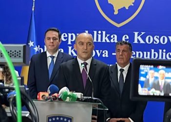 Kandidati i propozuar për president flet para mediave:Është nder i madh