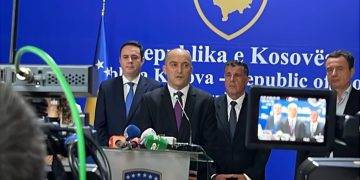 Kandidati i propozuar për president flet para mediave:Është nder i madh