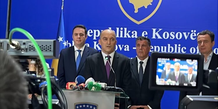 Kandidati i propozuar për president flet para mediave:Është nder i madh