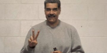 Maduro publikon foto nga qelia në SHBA, ja mesazhi që dha ish-Presidenti i Venezuelës