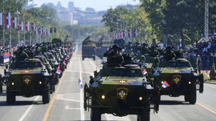 Kroacia alarmon NATO-n për arm@tosjen e Serbisë: Kërcënim potencial