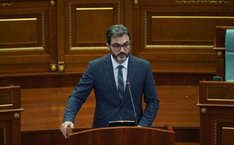 Ardian Gola: Opozita po sillet si “rebelë pa kauzë”