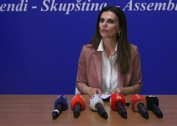 Çitaku paralajmëron veprime politike edhe jashtë Kuvendit