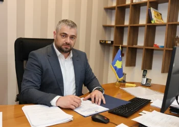 Ministri Hoti: Na thonin se ura s’bëhet, bëhet-bëhet!
