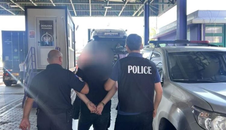 Ekstradohet nga Shqipëria një person i kërkuar me urdhërarrest ndërkombëtar
