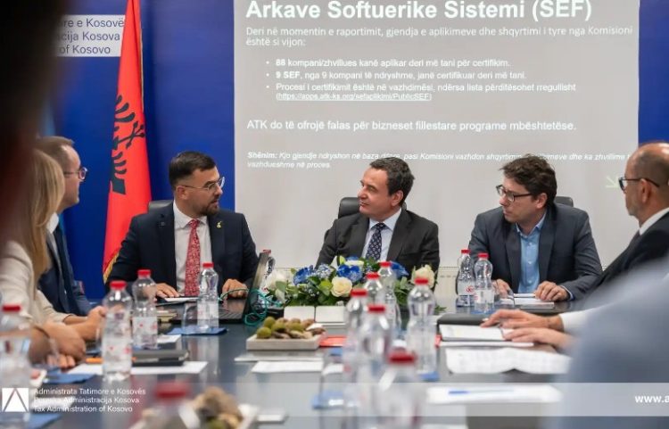 Kurti dhe Murati vizitojnë ATK-në, 14% rritje e të hyrave tatimore