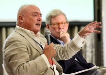 O’Brennan: Serbia nuk ka vend në BE pas ceremonisë për Mladiqin