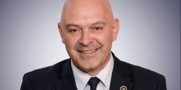 Aleanca do t’i drejtohet Kushtetueses, Gjini: Qeveria e votuar jokushtetuese