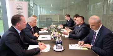 Maqedonci: Sllovenia mbështet Kosovën në rrugën drejt BE-së dhe NATO-s