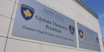Tentoi të shiste pronë 800 mijë euro me dokumente të falsifikuara, dënohet me 6 vjet búrg
