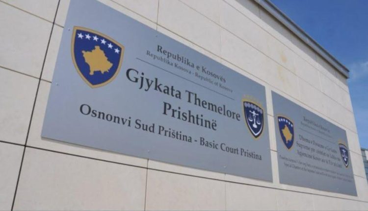 Tentoi të shiste pronë 800 mijë euro me dokumente të falsifikuara, dënohet me 6 vjet búrg