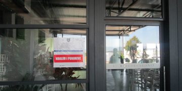 Mbyllet restoranti dhe hoteli pranë Liqenit të Radoniqit
