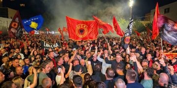 Policia përgënjeshtron pretendimet se qytetarët po ndëshkohen për simbolet e UÇK-së: Janë dezinformata
