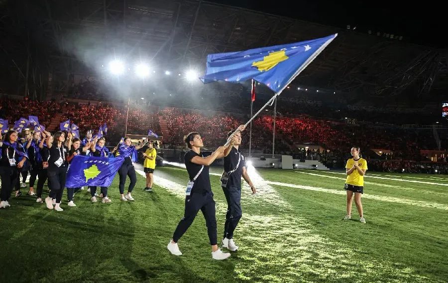 Shkruhet historia, Kosova merr sonte flamurin e Lojërave Mesdhetare 2030