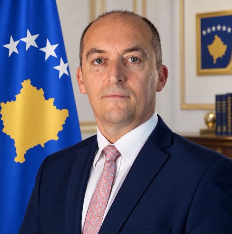 Vatra: Thirrje deputetëve të Kuvendit të Kosovës – votoni Presidentin e Republikës