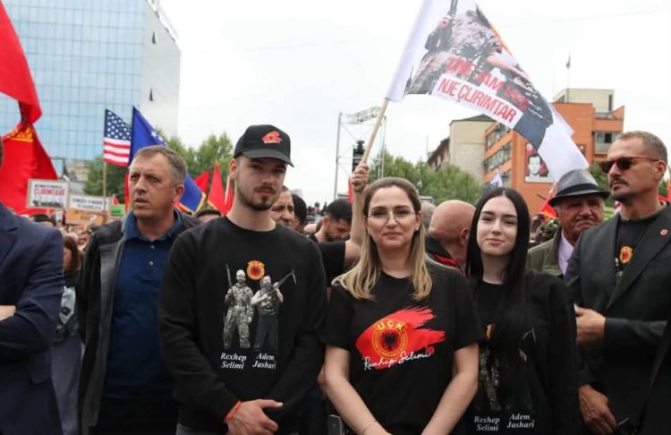 Shqipe Mehmeti-Selimi falënderon pjesëmarrësit e “Marshit të Lirisë”