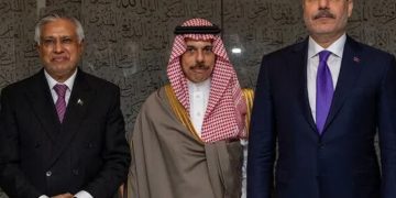 Turqia, Arabia Saudite dhe Pakistani dënojnë sulmet ndaj Mekës, diskutojnë mbështetjen e përbashkët ushtarake