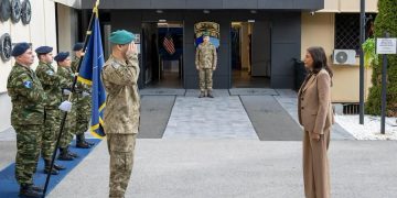 Ulutash pret të ngarkuarën me punë të ShBA-së, diskutojnë për sigurinë në Kosovë