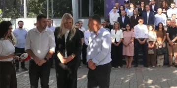 “Albin Kurti nuk mund të luajë me institucione”, vazhdon aksioni i opozitës para Qeverisë