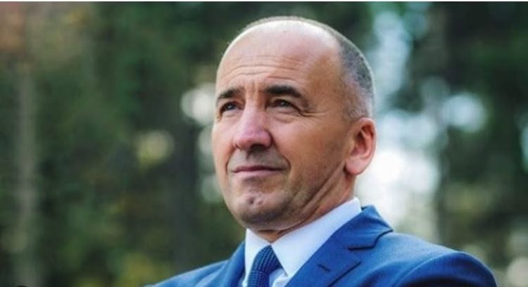 Muhaxheri mbështet vendimin e gjashtë deputetëve të LDK-së që deklaruan se nuk votojnë për Bekim Sejdiu për President
