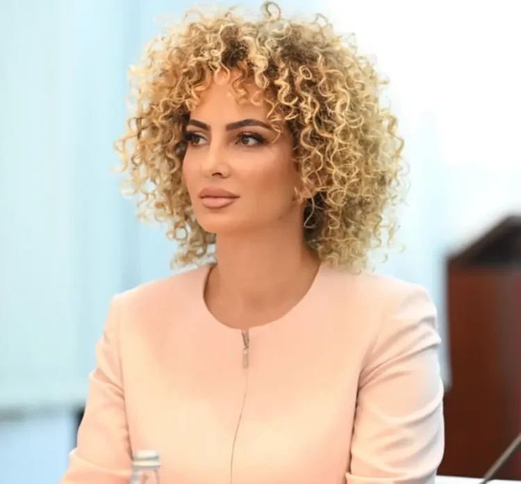 “Bllokimi i Sejdiut i hap rrugë Kurtit për 80 deputetë”, Kadaj-Bujupi me paralajmërim të fortë