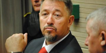 Lushtaku ‘kërcënon’ Abdixhikun: Mos ma përmend emrin
