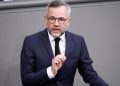 Roth: S’e kisha menduar kurrë se krimineli Mlladiq do të merrte nderime në Beograd