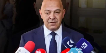 Vendimmarrje në Aleancë, Gjini flet para mediave pas mbledhjes së Kryesisë