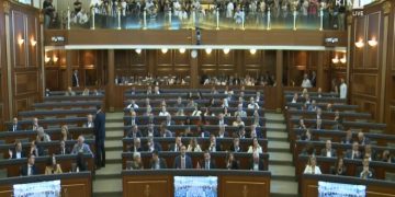 Albulena Haxhiu rizgjidhet kryetare e Kuvendit