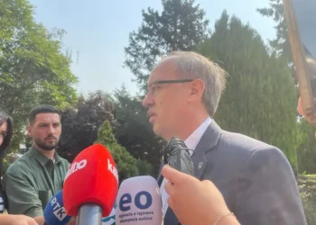 Hoti: S’kemi arsye ta ndryshojmë kandidatin për nënkryetar