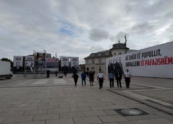 Policia merr masa për marshin solidarizues, bllokohen disa rrugë në Prishtinë