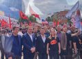 Nis “Marshi për Liri” në Prishtinë, qytetarët marshojnë në mbështetje të ish-krerëve të UÇK-së
