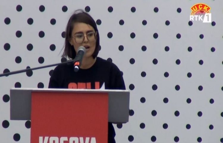 Buna Mustafa: Drejtësia s`mund t’i barazojë çlirimtarët me xhelatët serbë