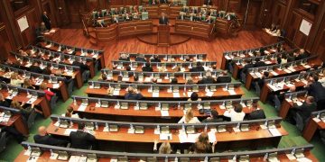 Deputetët votojnë Kujtim Shalën si nënkryetar i Kuvendit